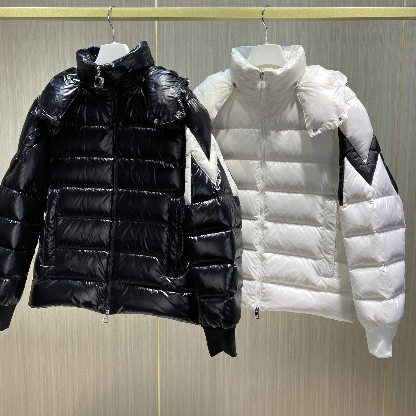 Mens down jacket parkas clothes padded black jackets coats outdoor keep warm Unisex outerwear cold protection armband decoration plus size 2XL 3XL, Price difference
Mens down jacket parkas clothes padded black jackets coats outdoor keep warm Unisex outerwear cold protection armband decoration plus size 2XL 3XL, Price difference