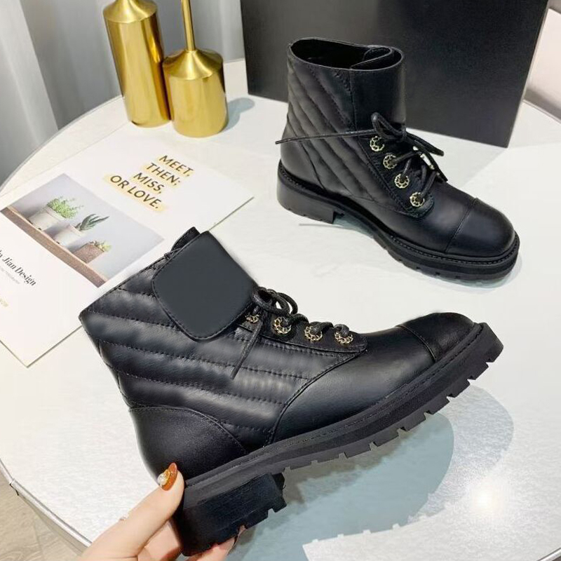woman cowhide zipper Short boots Metal buckle designer boot Leather lady Lace up Letter SHoes fashion Autumn winter Flat women shoes Large size 35-41-42 With box
