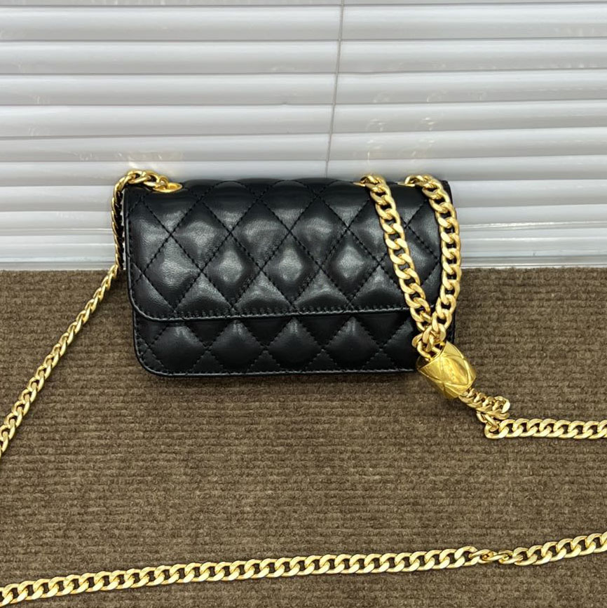 Womens Mini Flap Coin Purse Designer Bags Classic Calfskin Diamond Quilted Retro Gold Hardware With Gold Bead Adjuster Shoulder Cross Body Ladies Handbags 11x17x4C, Box
Womens Mini Flap Coin Purse Designer Bags Classic Calfskin Diamond Quilted Retro Gold Hardware With Gold Bead Adjuster Shoulder Cross Body Ladies Handbags 11x17x4C, Box