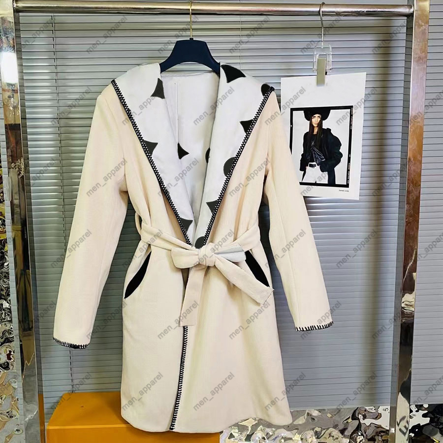 Womens Wool Blend Coats Fashion Winter Reversible Coat Women Classic Embroidery Warm Outerwear Elegant Color Contrast Long Wind Jackets 22FW, White
Womens Wool Blend Coats Fashion Winter Reversible Coat Women Classic Embroidery Warm Outerwear Elegant Color Contrast Long Wind Jackets 22FW, White