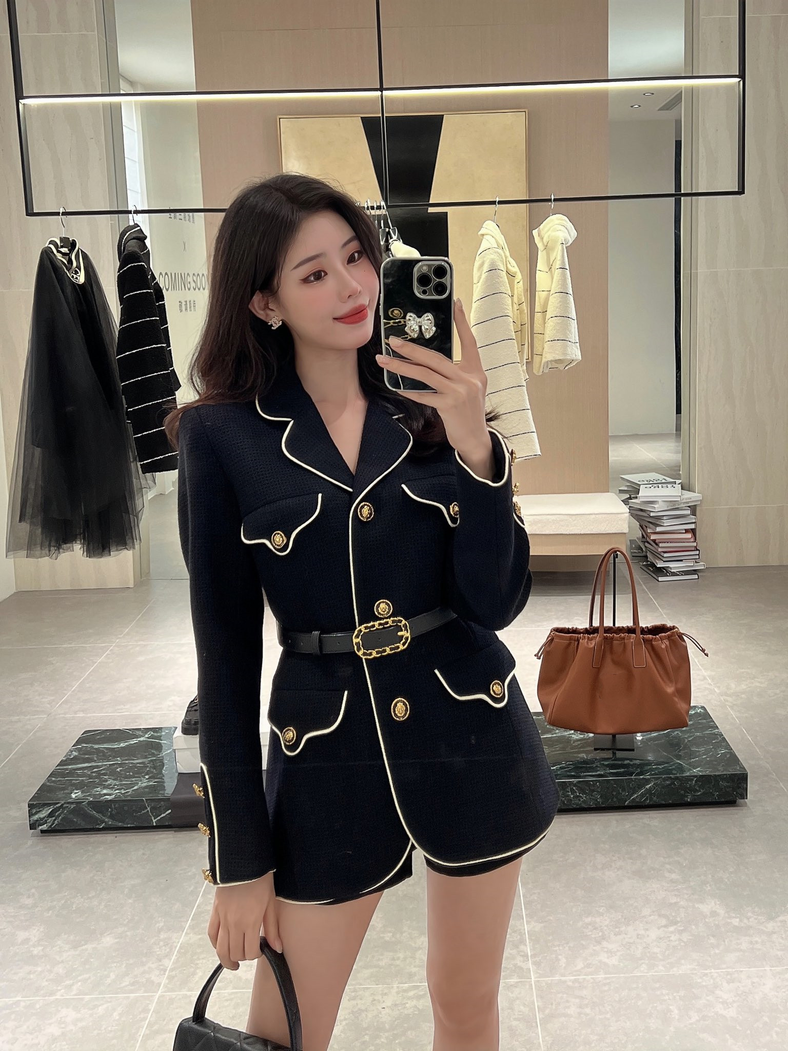 Chan New Women's brand jacket designer Fashion top-grade tweed coat Fall Winter western suit jacket Leisure Spring logo Coats Women Down Jackets Christmas Gift, Black
Chan New Women's brand jacket designer Fashion top-grade tweed coat Fall Winter western suit jacket Leisure Spring logo Coats Women Down Jackets Christmas Gift, Black