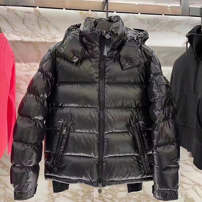 Mens down jacket parkas black purffer coats hooded quality casual outdoor feather outwear keep warm thick double zipper White duck down filling badge decoration
Mens down jacket parkas black purffer coats hooded quality casual outdoor feather outwear keep warm thick double zipper White duck down filling badge decoration