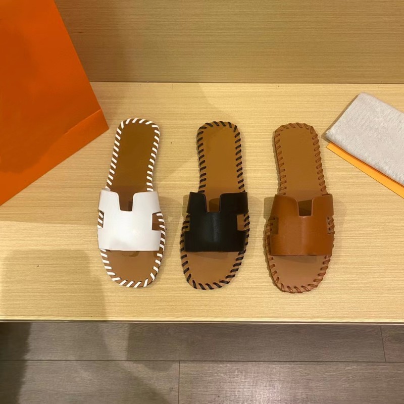 Slippers women's leather luxury sandals high-quality designer shoes handmade weave bottom shoes outdoor flat heel beach shoes vintage indoor letter platform shoes