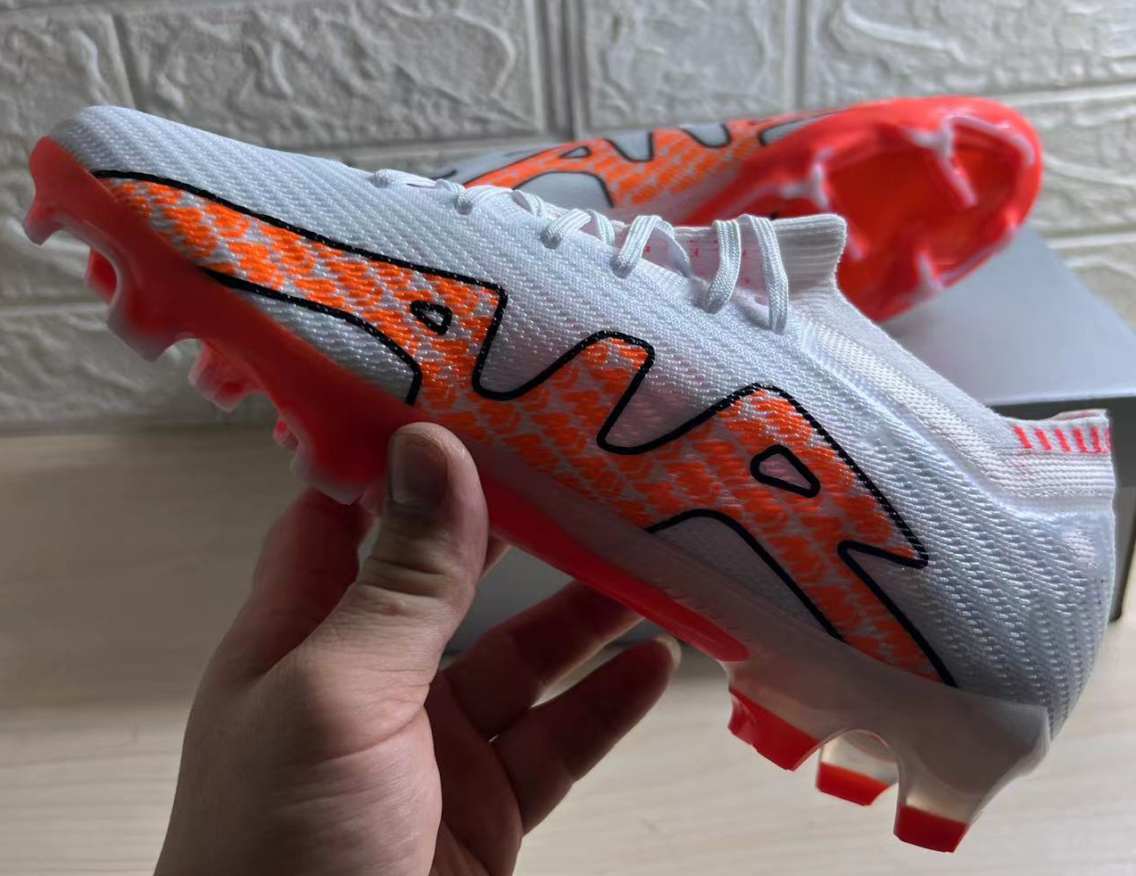 CR7 15 Soccer Shoes cleats Mercurial XV Elite FG Training sneakers Superfly IX Shock absorbing trainers boots for gym CR7S Sports football boot mens 2022 men, Pay for box
CR7 15 Soccer Shoes cleats Mercurial XV Elite FG Training sneakers Superfly IX Shock absorbing trainers boots for gym CR7S Sports football boot mens 2022 men, Pay for box