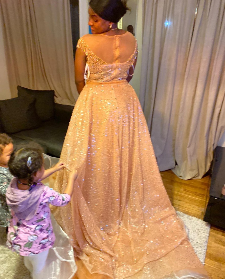 Gold Wedding Dress Beaded Sequined Bridal Gowns Custom Made Tassel Sweetheart Detachable Train Arabic Dubai Plus Size Vestidos de Novia