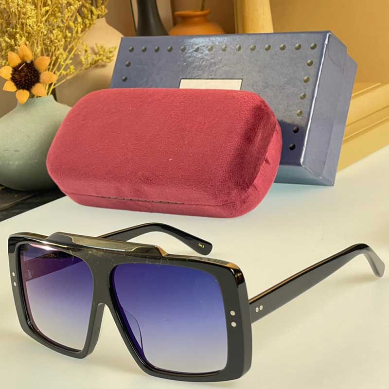 Designer sunglasses G 1369S Eyewear Mens and Womens Fashion New Super large pilot frame sunglasses Personality Versatile casual shopping glasses 1369
Designer sunglasses G 1369S Eyewear Mens and Womens Fashion New Super large pilot frame sunglasses Personality Versatile casual shopping glasses 1369