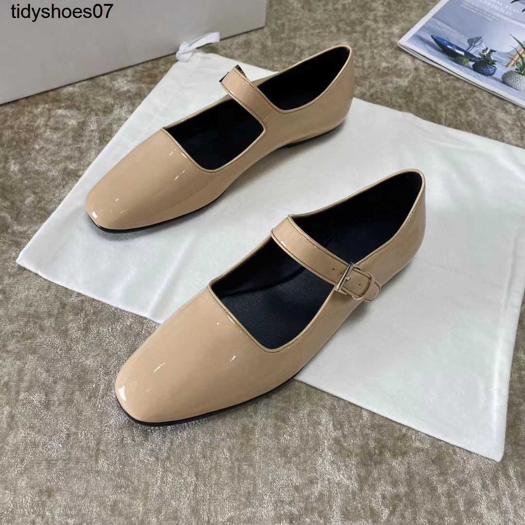 Row Shoes The Women's leather French word strap Mary Jane shoes Flat comfortable casual single Black White's shoes FNC8, Apricot
Row Shoes The Women's leather French word strap Mary Jane shoes Flat comfortable casual single Black White's shoes FNC8, Apricot