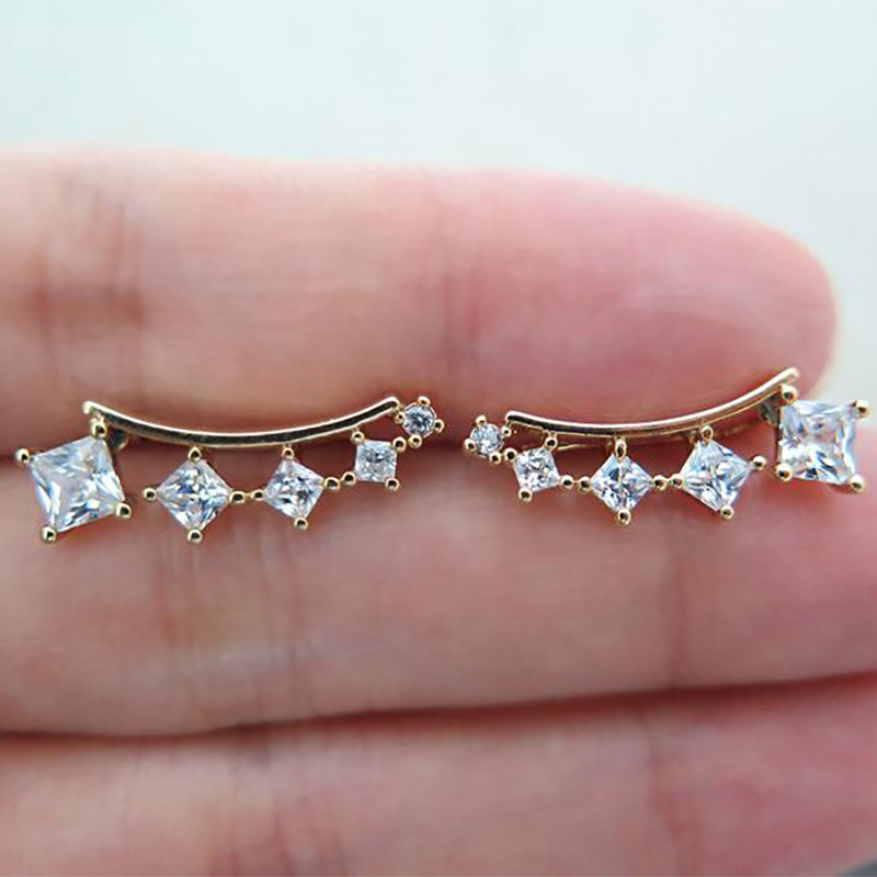 1Pair Fashion Student Earring Gold Filled Jewelry Square CZ Cubic Zircon Women Wedding Bridal Stud Earring LOVER Gift Accessories Ins HOT
1Pair Fashion Student Earring Gold Filled Jewelry Square CZ Cubic Zircon Women Wedding Bridal Stud Earring LOVER Gift Accessories Ins HOT
