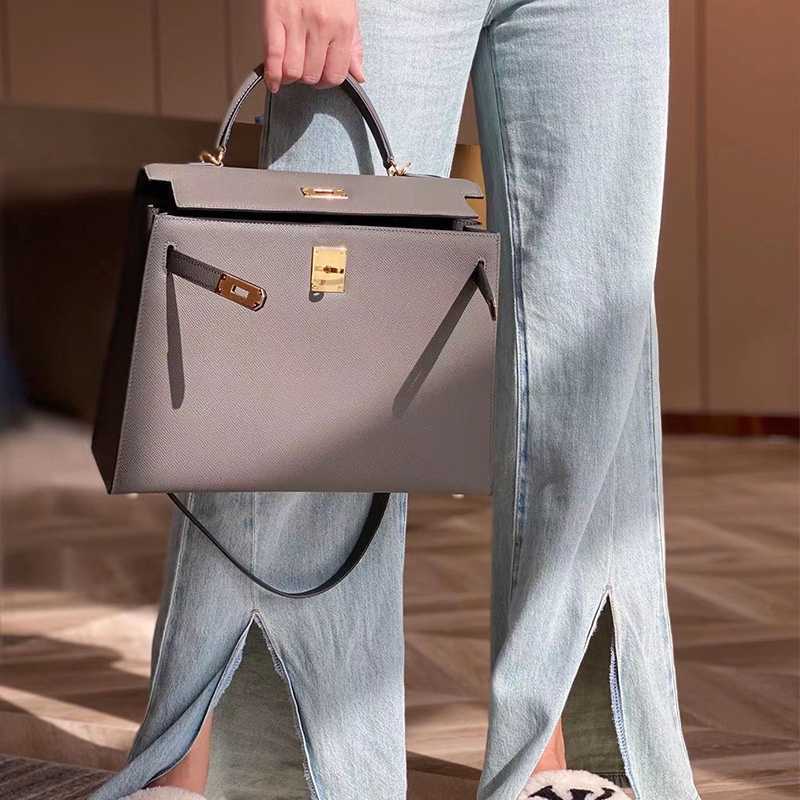 Bag Designer Luxury Totes Hermee Classic Kellies Handle Handbags High End Quality Cowhide 25 28 Palm Pattern Female Handbag Shoulder Messeng 8BRC, 25-10-19-amber yellow
Bag Designer Luxury Totes Hermee Classic Kellies Handle Handbags High End Quality Cowhide 25 28 Palm Pattern Female Handbag Shoulder Messeng 8BRC, 25-10-19-amber yellow