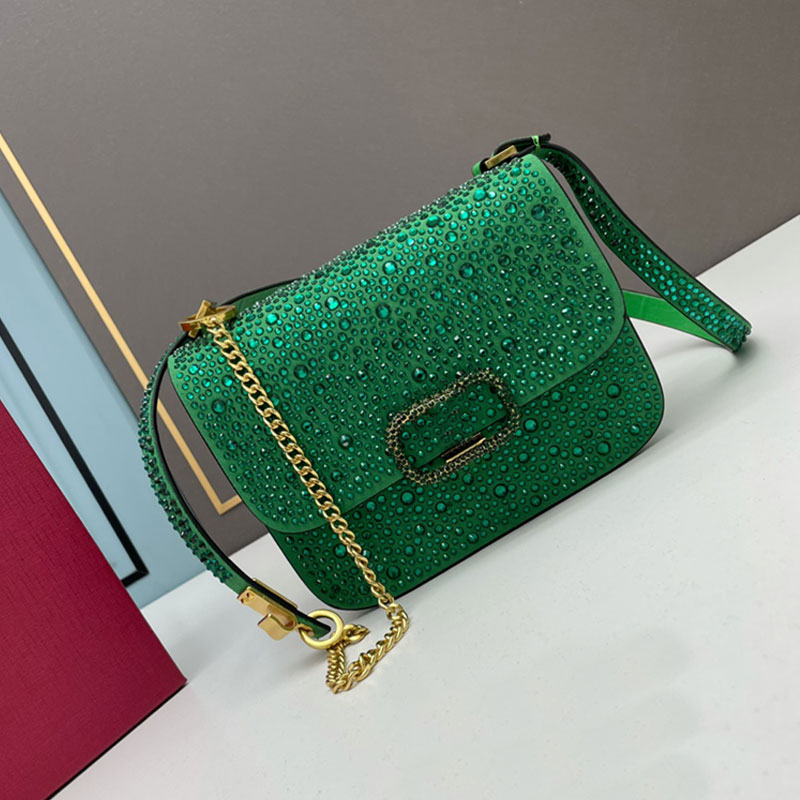 Vsling Diamonds Totes Bag Women Designer Handbags Chains Cross Body Bags Fashion Letters Bling Bling Shoulder Purse Removable Strap Magnetic Buckle Tote
Vsling Diamonds Totes Bag Women Designer Handbags Chains Cross Body Bags Fashion Letters Bling Bling Shoulder Purse Removable Strap Magnetic Buckle Tote