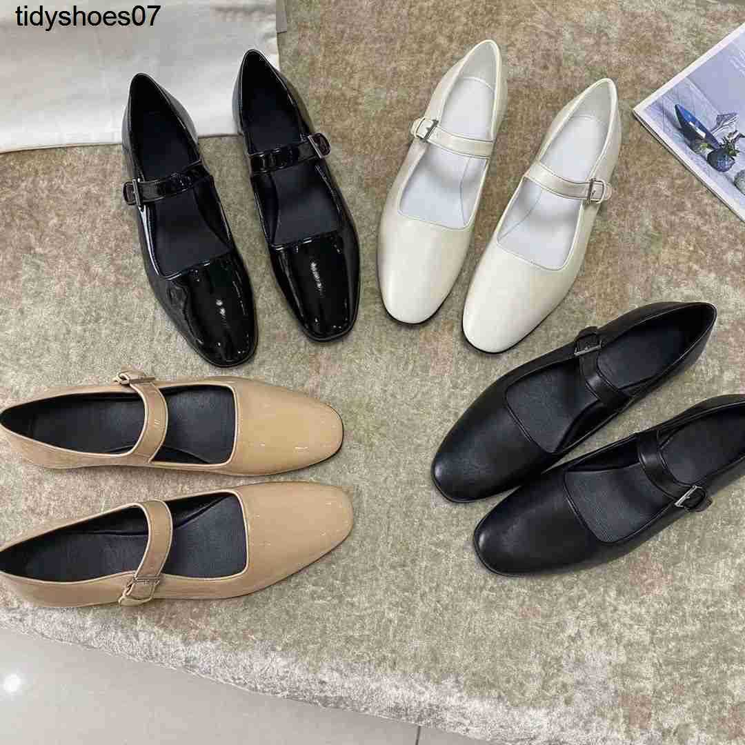 The Row Shoes Women's leather French word strap Mary Jane shoes Flat comfortable casual single Black White's shoes, Black finish
The Row Shoes Women's leather French word strap Mary Jane shoes Flat comfortable casual single Black White's shoes, Black finish