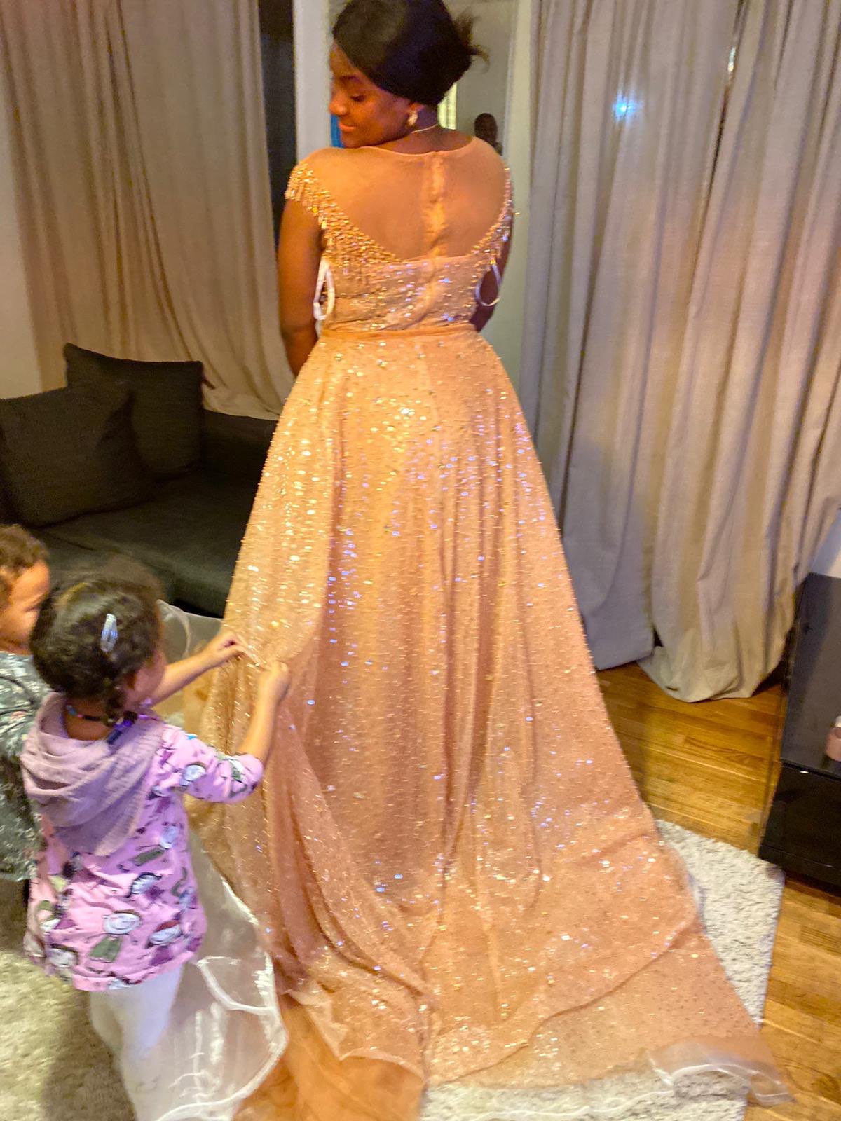 Gold Wedding Dress Beaded Sequined Bridal Gowns Custom Made Tassel Sweetheart Detachable Train Arabic Dubai Plus Size Vestidos de Novia