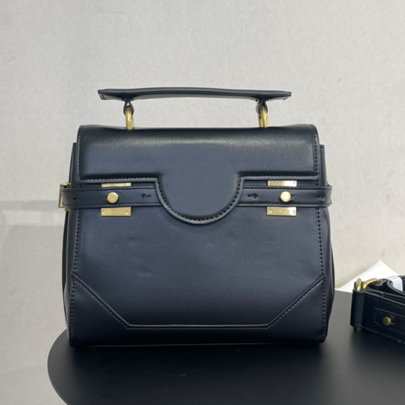 Lady Handbag Shoulder Crossbody Bag Tote Bags Genuine Leather Gold Letter Buckle Metal Chain And Leather Double Handle Interior Zip Pocket Flap Women Clutch, Just box
Lady Handbag Shoulder Crossbody Bag Tote Bags Genuine Leather Gold Letter Buckle Metal Chain And Leather Double Handle Interior Zip Pocket Flap Women Clutch, Just box