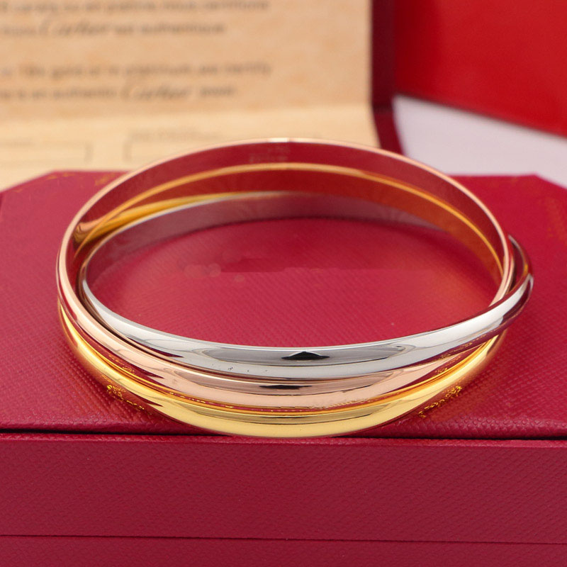 fashion bracelet designer three color men's gold bracelets luxury jewelry for women fashion bangle titanium steel alloy goldplated craft Engagement bangles
fashion bracelet designer three color men's gold bracelets luxury jewelry for women fashion bangle titanium steel alloy goldplated craft Engagement bangles