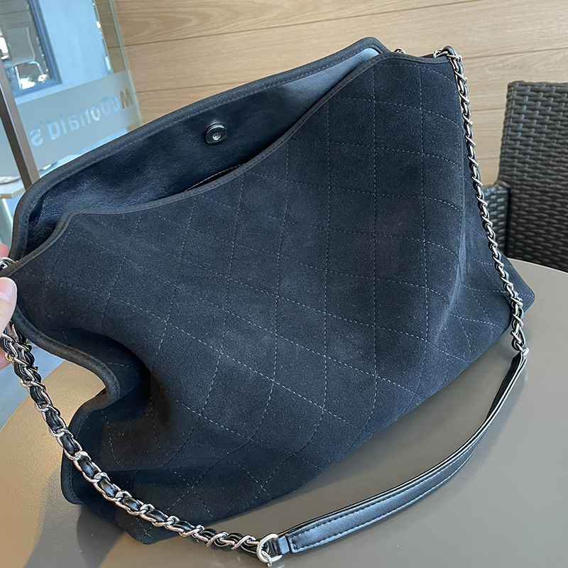 Womens Vintage Nubuck Rubbed Airport Hobo Bags Quilted Aged Silver Strap Shoulder Lareg Capacity Maxi Handbags Fshion Street Trend Outdoor Sacoche 38X30CM, Box
Womens Vintage Nubuck Rubbed Airport Hobo Bags Quilted Aged Silver Strap Shoulder Lareg Capacity Maxi Handbags Fshion Street Trend Outdoor Sacoche 38X30CM, Box