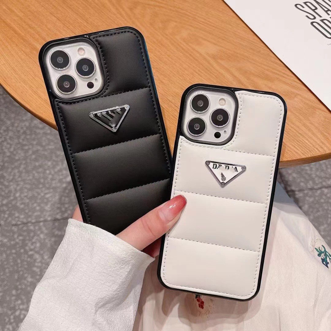 Designer winter phone cases for iphone 11 11promax 12 13 13pro 13promax 14 14plus 14pro 14promax come with box
Designer winter phone cases for iphone 11 11promax 12 13 13pro 13promax 14 14plus 14pro 14promax come with box