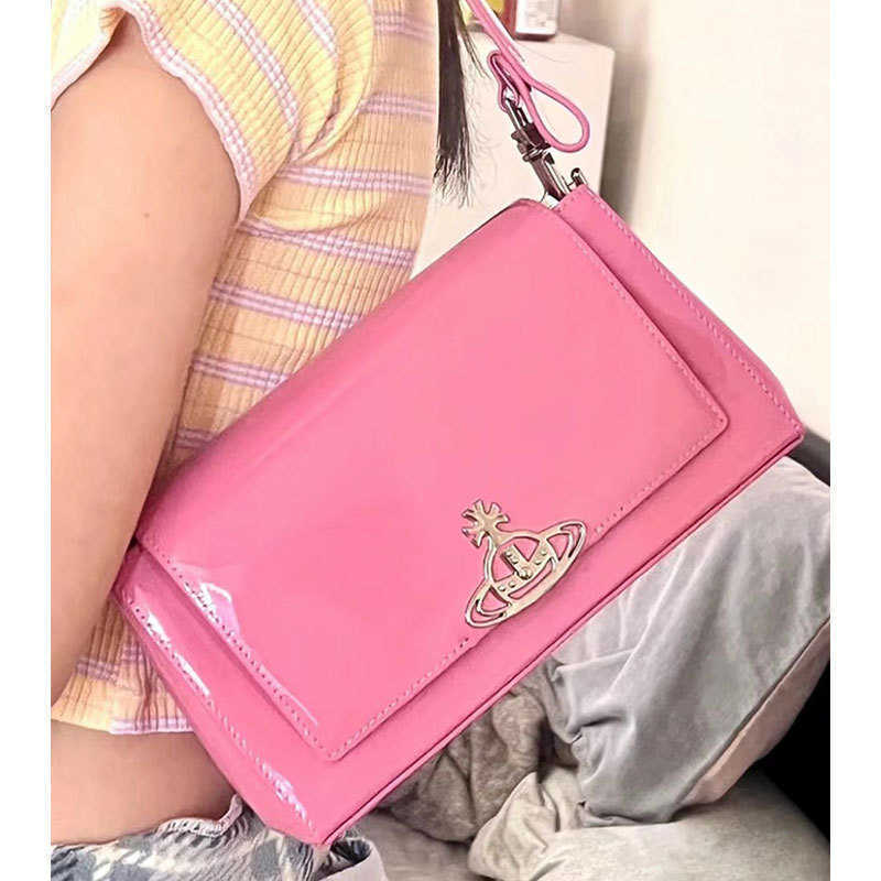 Design Texture Shoulder Armpit Bag Female 2023 New Baguette Bag Senior Sense Of Patent Leather Women's Bags 22102, Pink4
Design Texture Shoulder Armpit Bag Female 2023 New Baguette Bag Senior Sense Of Patent Leather Women's Bags 22102, Pink4