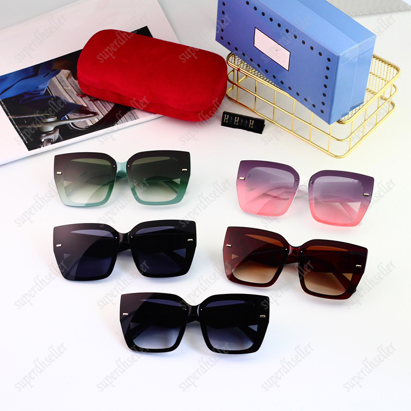 Fashion Sunglasses Luxury Designer for Women Men Sunglass High Quality Glasses Vintage Eyewear Large Frame Sun Glass Travel Adumbral Retro Eyeglasses Sunshade
Fashion Sunglasses Luxury Designer for Women Men Sunglass High Quality Glasses Vintage Eyewear Large Frame Sun Glass Travel Adumbral Retro Eyeglasses Sunshade