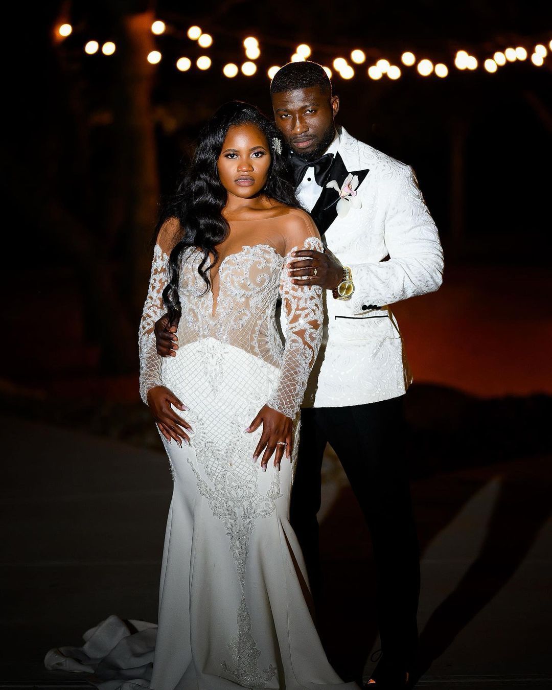 African Sexy Mermaid Wedding Dresses Illusion Jewel Neck Long Sleeves Lace Appliques Crystal Beads Overskirts Plus Size Custom Country Bridal Gowns