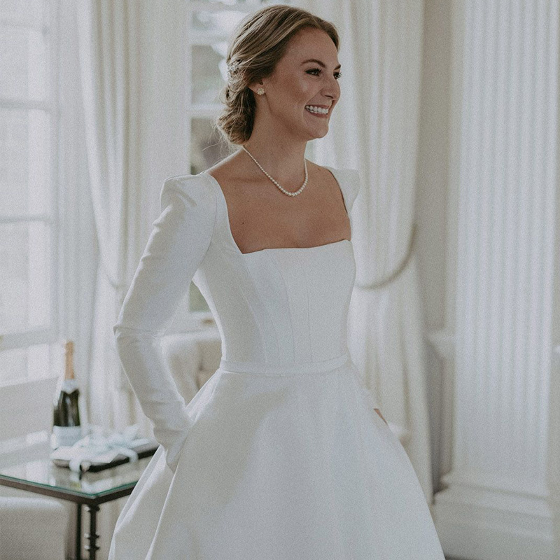 A Line Wedding Dresses Square Neck Boho Bridal Gowns Long Sleeve Satin Country Novia De Mariage Hollow Back 0516