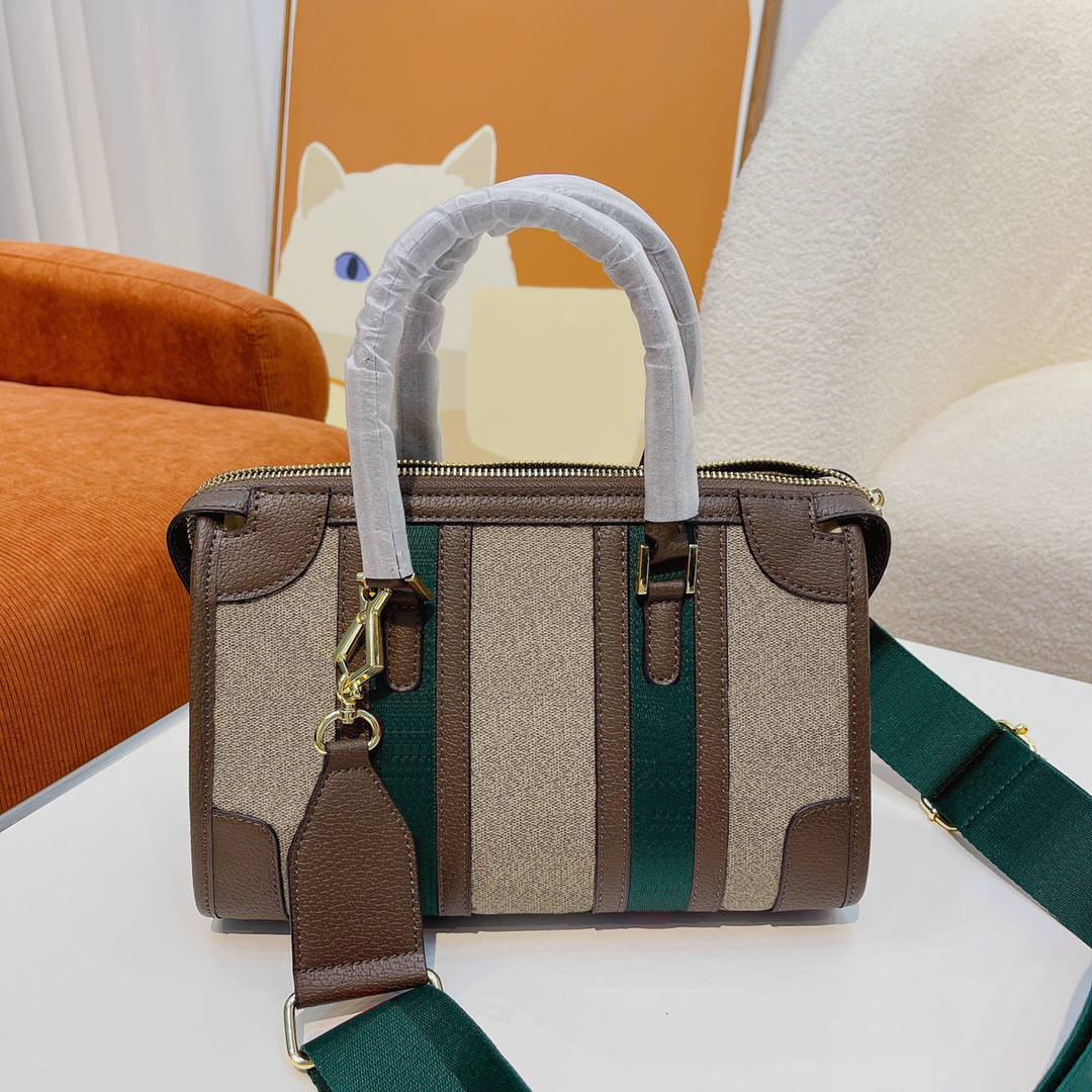 designer crossbody luxurys bag handbag Ladies shoulder bag the tote handbags Women Fashion classic cross body bags, Gcn01 27*13*17cm
designer crossbody luxurys bag handbag Ladies shoulder bag the tote handbags Women Fashion classic cross body bags, Gcn01 27*13*17cm