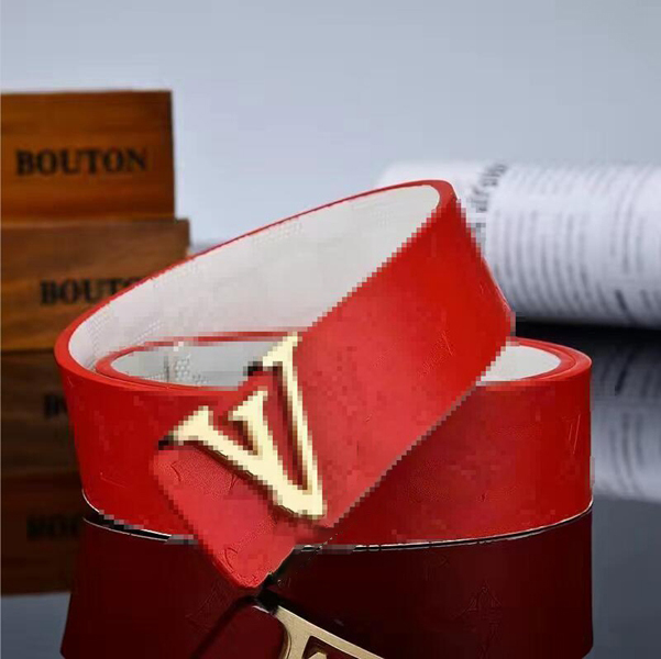 3.8cm designer Belts Gold Silver Black double sided Pin Buckle Belt Variety classic Ladies womens Mens Classic with box dust bags
3.8cm designer Belts Gold Silver Black double sided Pin Buckle Belt Variety classic Ladies womens Mens Classic with box dust bags