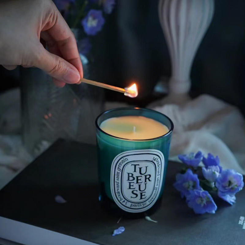 Similar Items Family Incense Scented Candle perfumed candles 190g Tuberose imited edition 1v1charming smell long fragrance after lighting
Similar Items Family Incense Scented Candle perfumed candles 190g Tuberose imited edition 1v1charming smell long fragrance after lighting