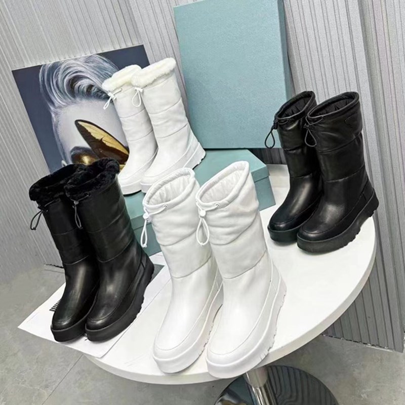 New Autumn/Winter genuine leather wool boots flats laces Chelsea Martin Booties heavy duty luxury designer brand women's boots size 35--42, White
New Autumn/Winter genuine leather wool boots flats laces Chelsea Martin Booties heavy duty luxury designer brand women's boots size 35--42, White