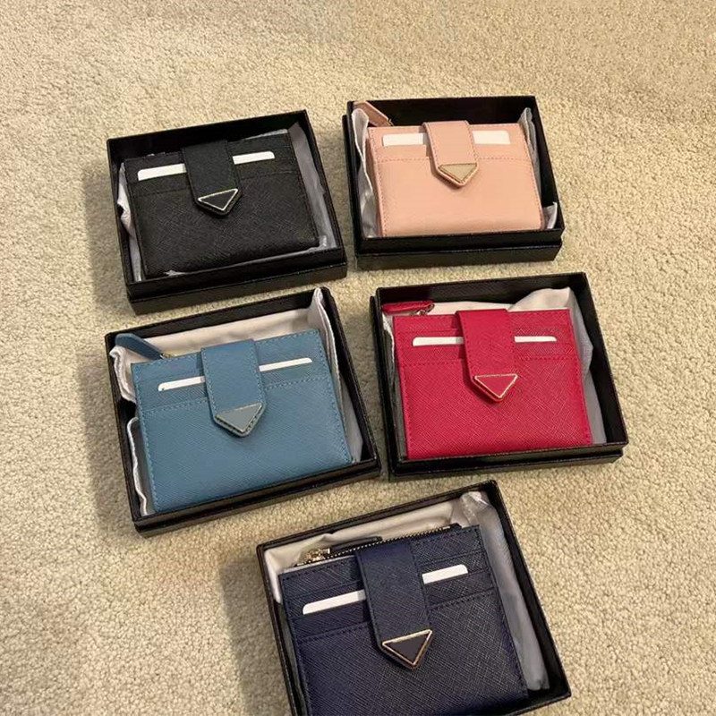 designer wallet mini card holder Woman Mens wallets luxury purses coin purse Triangle Genuine Leather cute fashion holders Top, 11*9cm
designer wallet mini card holder Woman Mens wallets luxury purses coin purse Triangle Genuine Leather cute fashion holders Top, 11*9cm