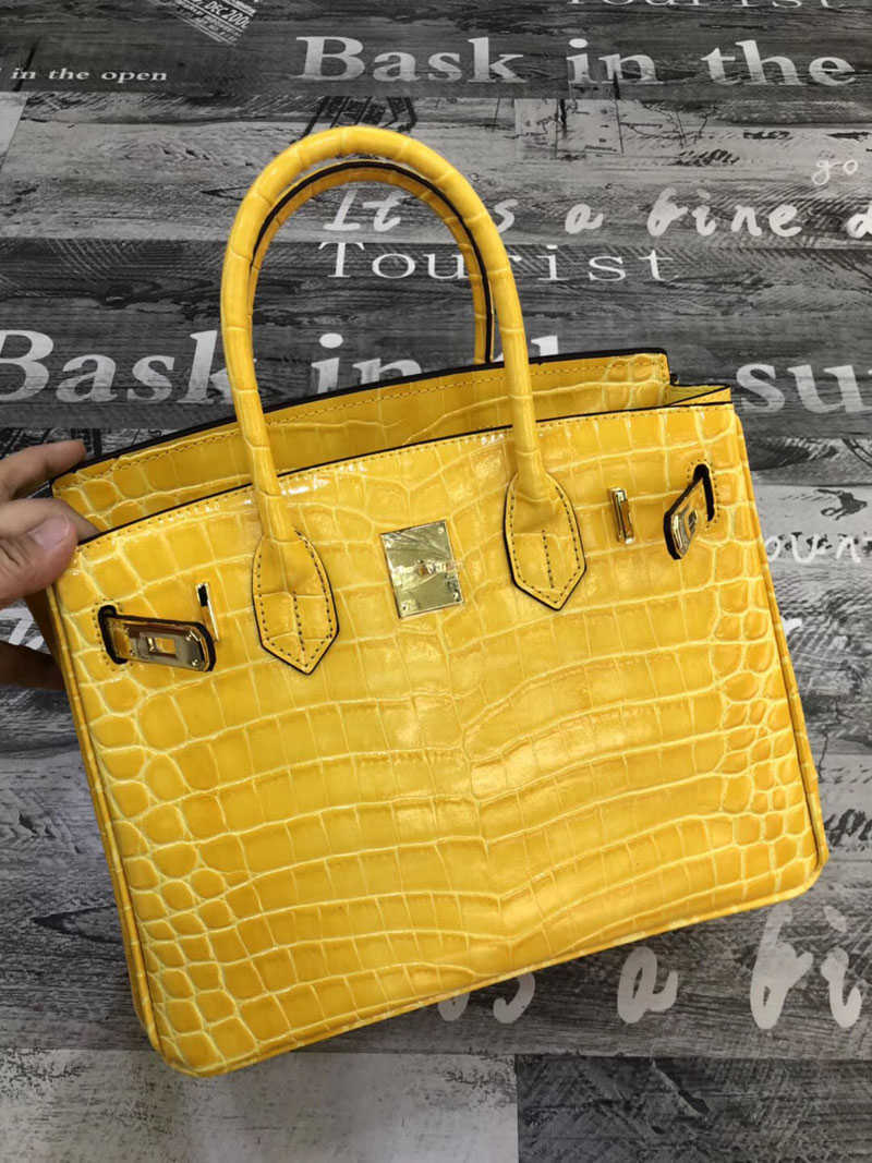 Designers Handbags Herme Birkin Bags Fashion Celebrity Leather Women's Bright Crocodile Portable Shoulder Large Capacity Ayw, Wine red 25
Designers Handbags Herme Birkin Bags Fashion Celebrity Leather Women's Bright Crocodile Portable Shoulder Large Capacity Ayw, Wine red 25