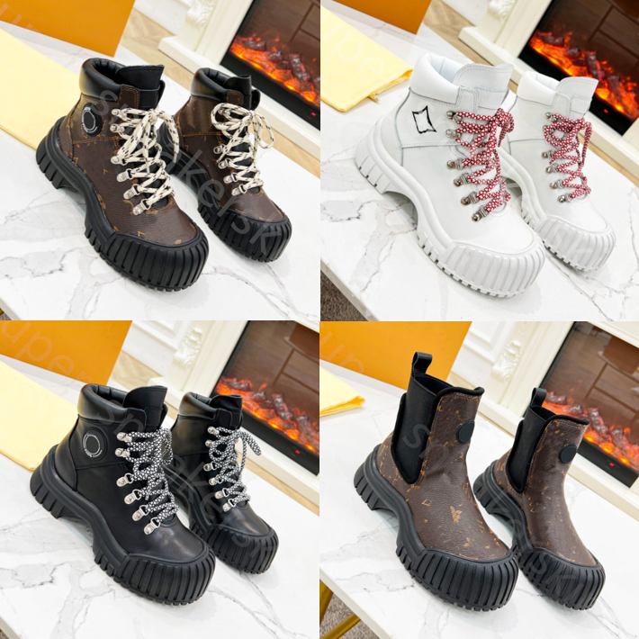Top Designer Women Ankle Boots New Fashion Martin boot real leather Platforms non-slip keep warm snow boots with Original Box size 35-41
Top Designer Women Ankle Boots New Fashion Martin boot real leather Platforms non-slip keep warm snow boots with Original Box size 35-41