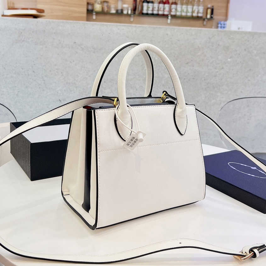 Evening bag new high qulity designer classic womens Hands ladies composite tote Genuine leather clutch shoulder s female purse 006, #4
Evening bag new high qulity designer classic womens Hands ladies composite tote Genuine leather clutch shoulder s female purse 006, #4