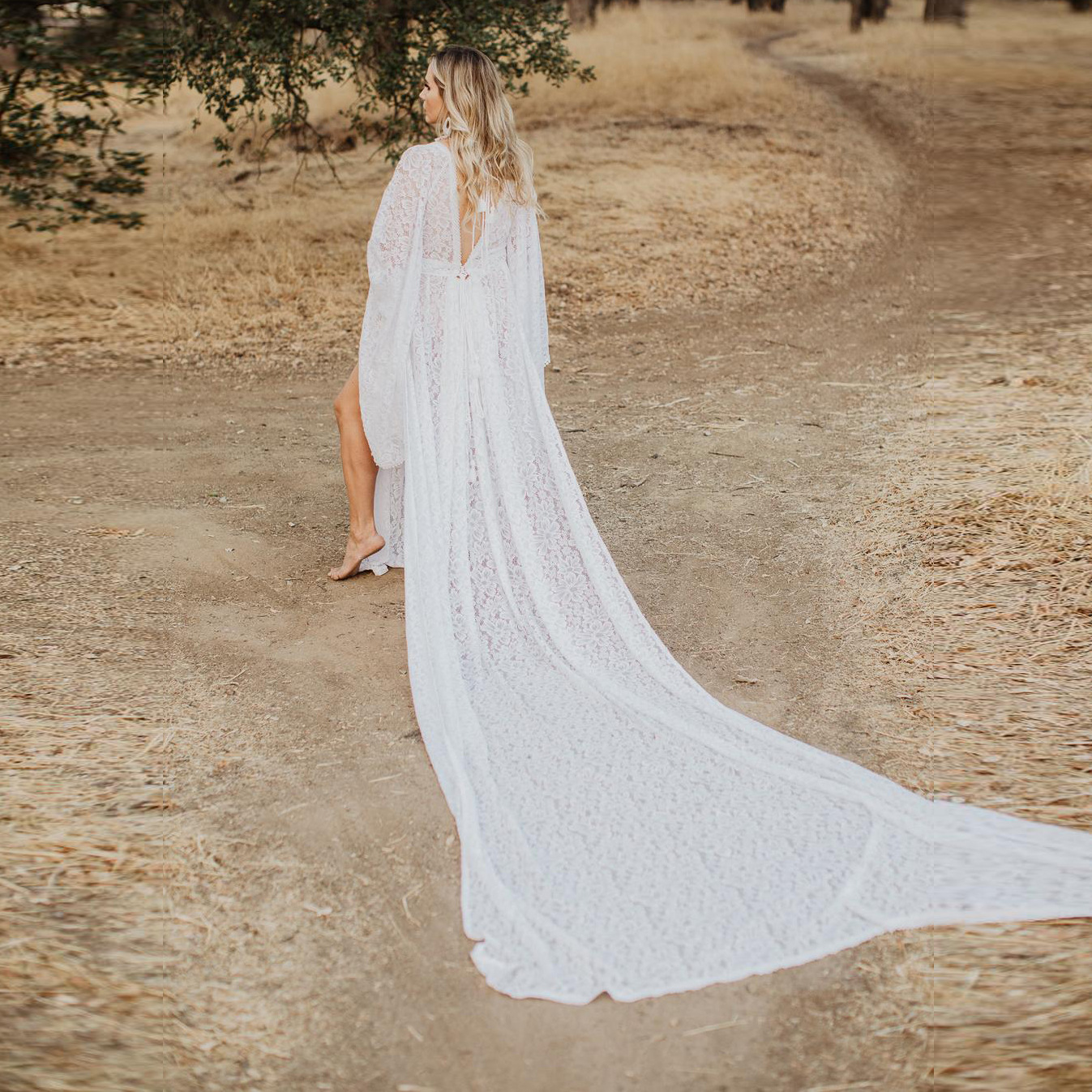 Sexy Summer Beach Lace Wedding Dress 2023 For Bride V-neck Slit Long Butterfly Sleeves Boho Bridal Gowns Custom Made Vestidos De Noiva