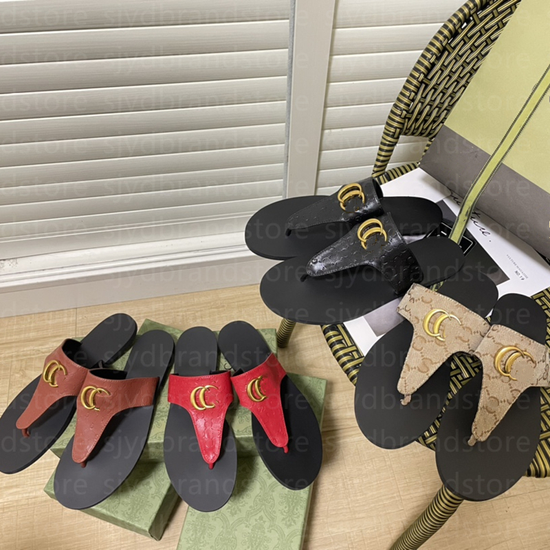 Designer Women Flip Flop Slippers Fashion Gold Silver Leather Luxury Metal Buckle Summer Beach Indoor Bathroom Outdoor Slide Sandals
Designer Women Flip Flop Slippers Fashion Gold Silver Leather Luxury Metal Buckle Summer Beach Indoor Bathroom Outdoor Slide Sandals