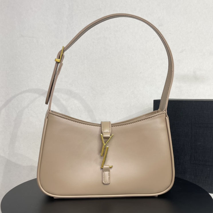 2022 Top-quality Armpit Bags Classic Leather Designer Handbags for Ladies Shoulder Bags Baguette Multi-Color Fashion wholesale, Other
2022 Top-quality Armpit Bags Classic Leather Designer Handbags for Ladies Shoulder Bags Baguette Multi-Color Fashion wholesale, Other