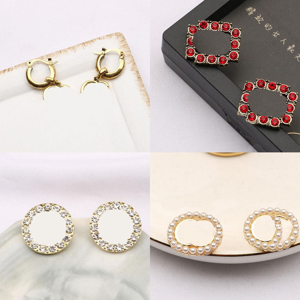 Simple Mixed 18K Gold Plated 925 Silver Stud Luxury Designers Letters Earring Geometric V Pattern Women Crystal Rhinestone Pearl Wedding Party Jewerlry, #20
Simple Mixed 18K Gold Plated 925 Silver Stud Luxury Designers Letters Earring Geometric V Pattern Women Crystal Rhinestone Pearl Wedding Party Jewerlry, #20