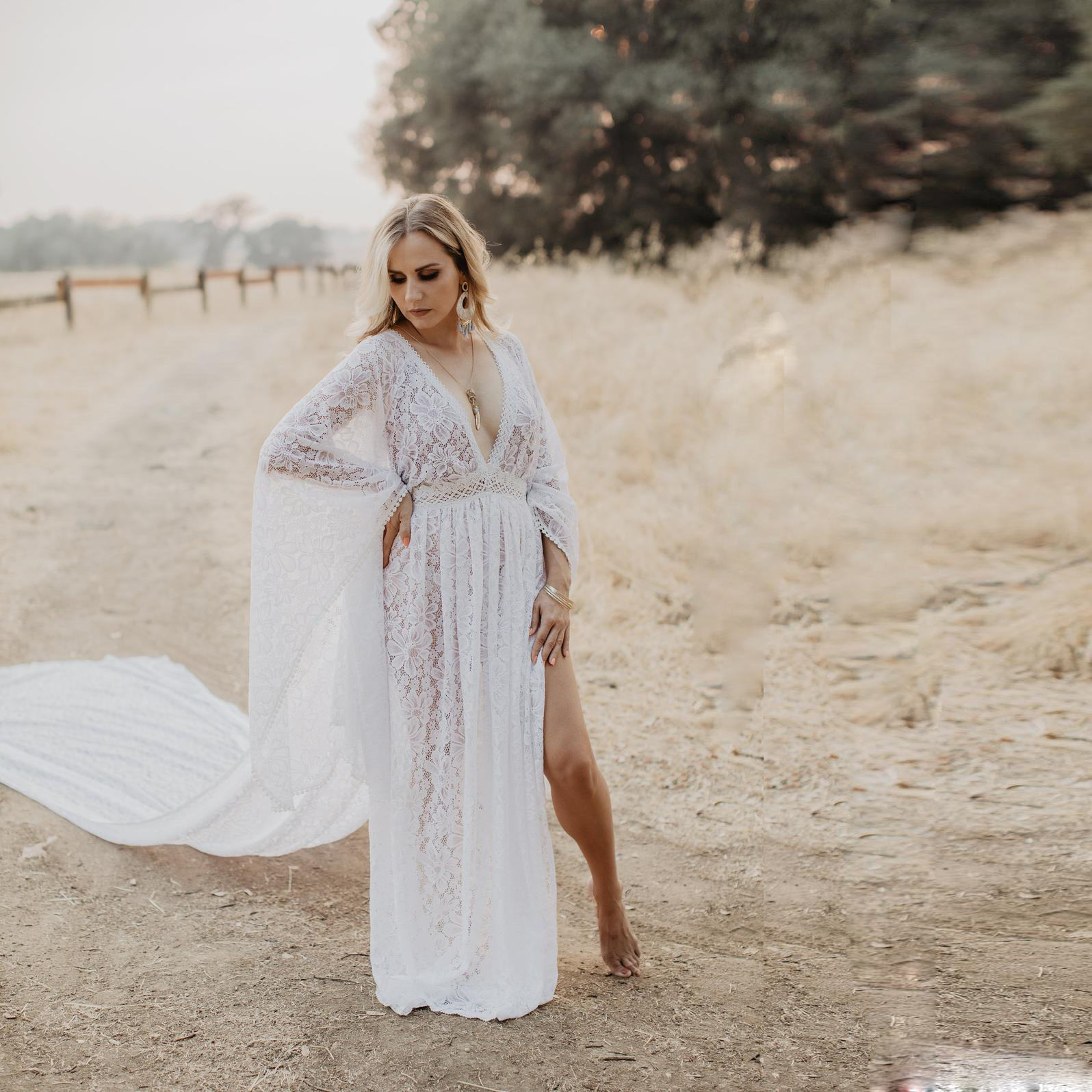 Sexy Summer Beach Lace Wedding Dress 2023 For Bride V-neck Slit Long Butterfly Sleeves Boho Bridal Gowns Custom Made Vestidos De Noiva