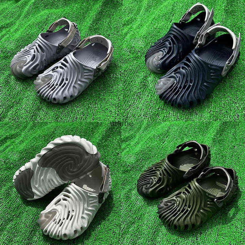 Designer Sandals Slippers Urchin Waterproof Shoes Salehe Bembury Cucumber Crocodile Nursing Hospital Croc Pollex Clog Men Women