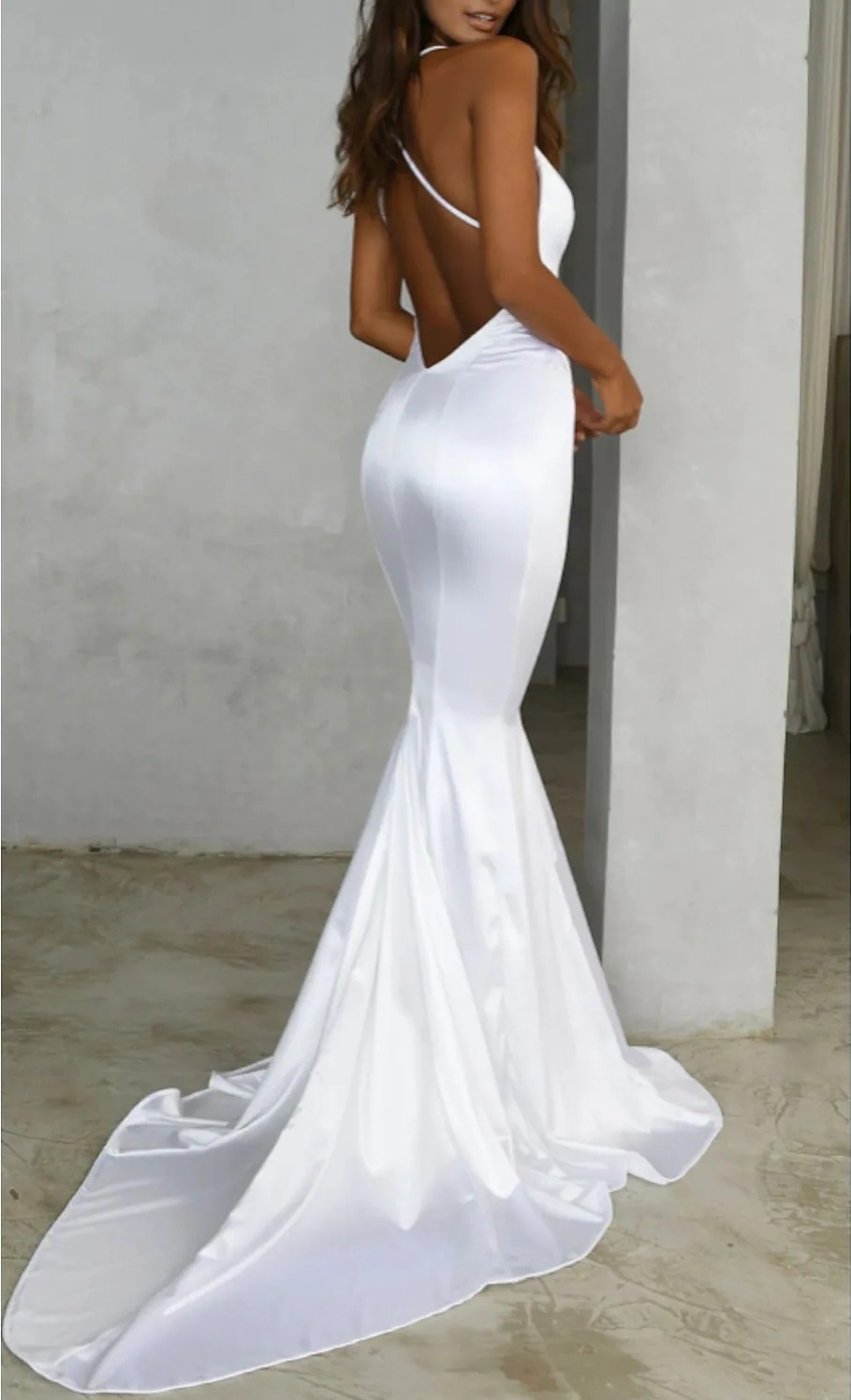 Sexy Mermaid Women Wedding Dress 2023 V Neck Sweep Brush Train Satin Spaghetti Strap Simple Bridal Gown Robe De Mariage