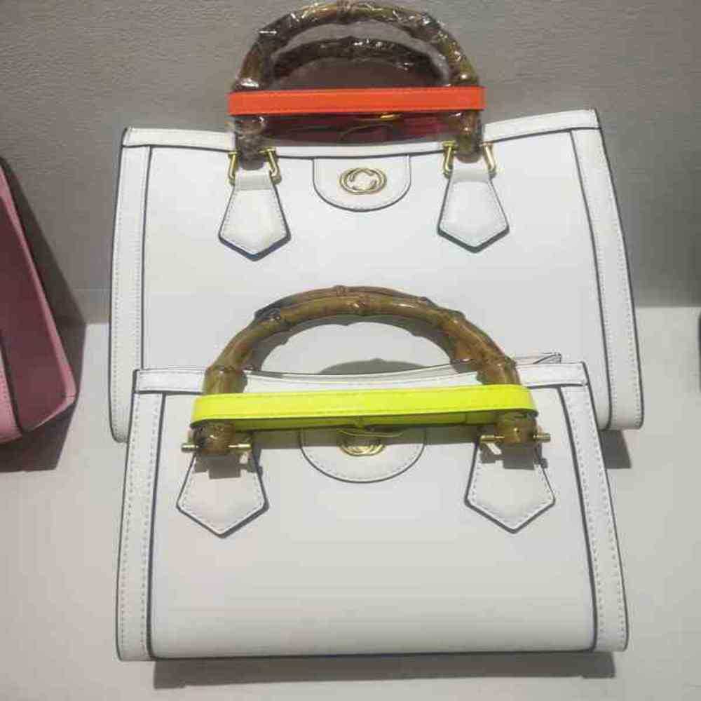 Factory wholesale new 2023 net red star same bamboo slub handbag premiumHigh, White
Factory wholesale new 2023 net red star same bamboo slub handbag premiumHigh, White