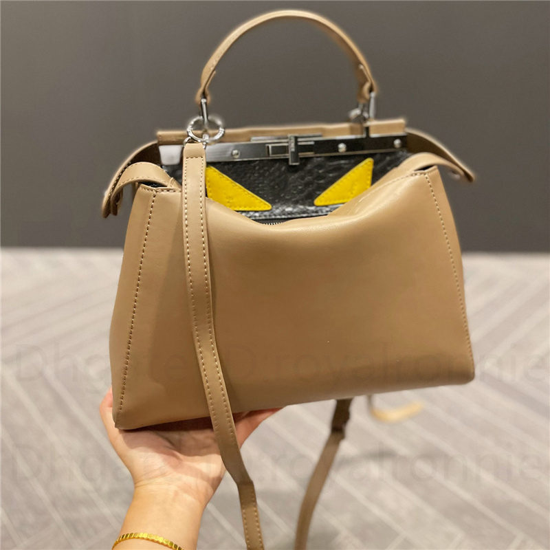 Cute 2023 New Shoulder Bags Luxurys Designers Bag Handbag Messenger Women Totes Fashion Handbags Printed Classic Crossbody Clutch Purse Wallet Black Brown, No bags
Cute 2023 New Shoulder Bags Luxurys Designers Bag Handbag Messenger Women Totes Fashion Handbags Printed Classic Crossbody Clutch Purse Wallet Black Brown, No bags