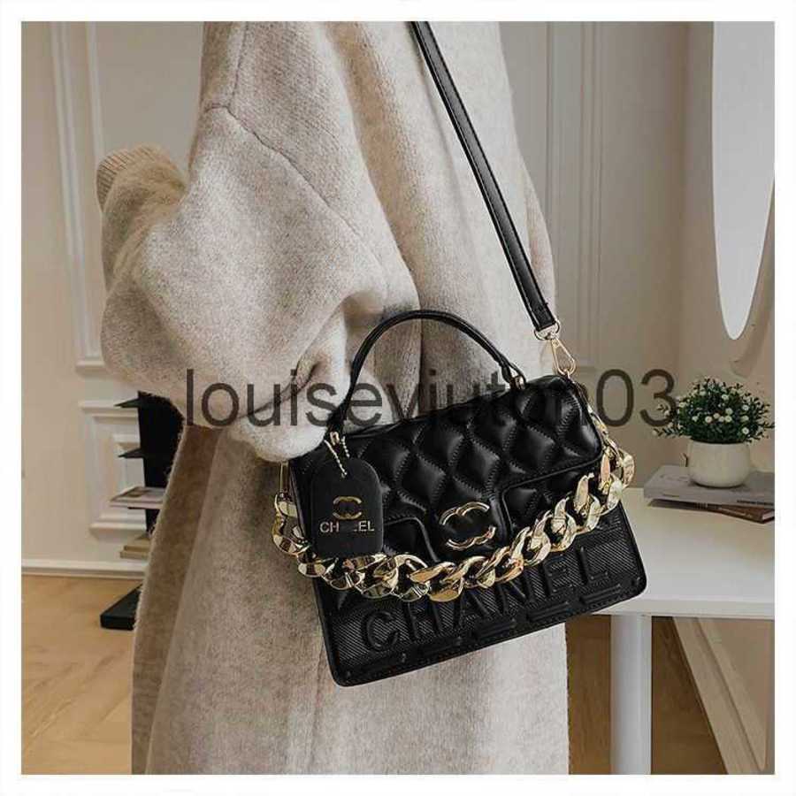 Designer Channel Bag Tote Shoulder Handbag Fashion Brands Luxurious Mens Womans Lovers Chain Messenger Portable Small Square Makeup Bag, Black
Designer Channel Bag Tote Shoulder Handbag Fashion Brands Luxurious Mens Womans Lovers Chain Messenger Portable Small Square Makeup Bag, Black
