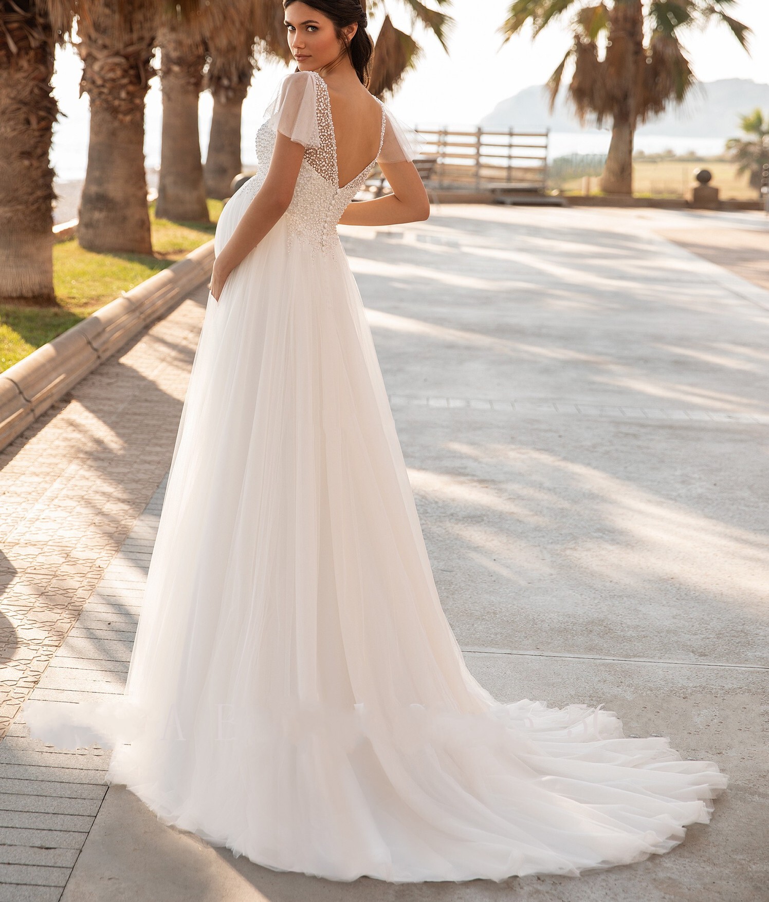 Bohemian Wedding Dress for Pregnant Womens V-neck Short Sleeves Simple Tulle A Line Sequin Pregnancy Brides Dress Robe De Mariage 2023