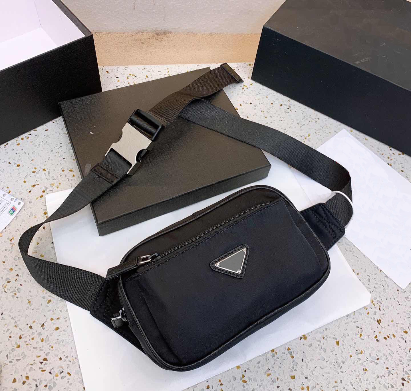 Designer Womens Waist Bag Fashion Nylon handbags Men Casual Belt Bags Zipper Chest Fanny Pack Mens Black Bumbag Leather Crossbody Sport Fannypacks, Chooes color
Designer Womens Waist Bag Fashion Nylon handbags Men Casual Belt Bags Zipper Chest Fanny Pack Mens Black Bumbag Leather Crossbody Sport Fannypacks, Chooes color