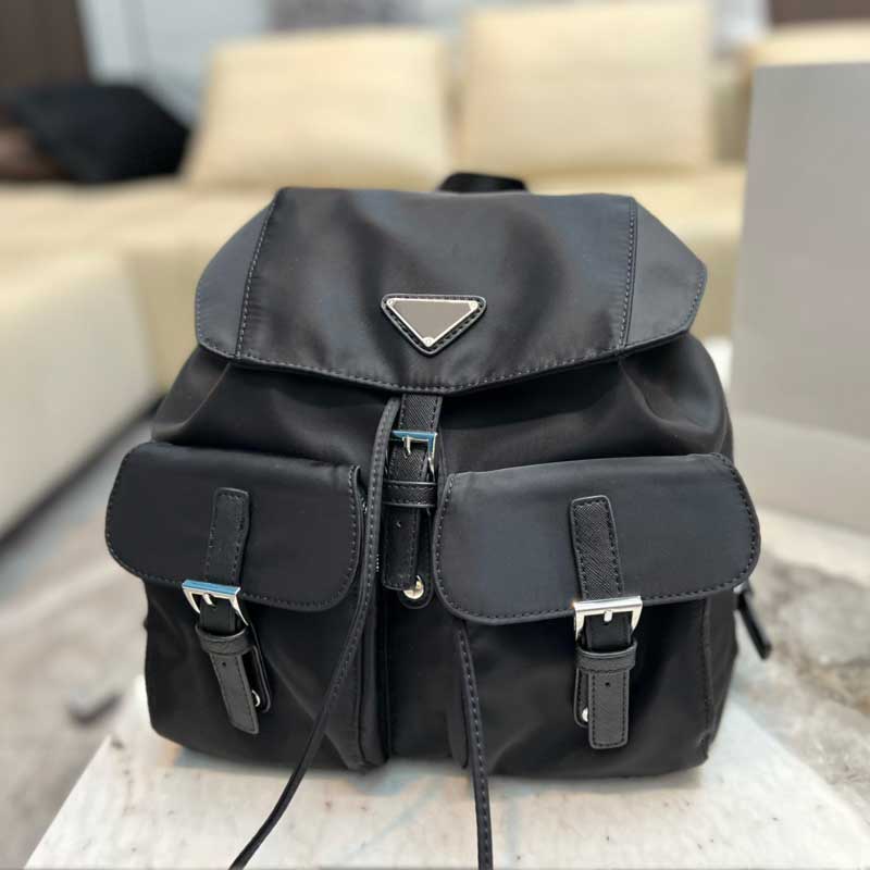 Women designer backpack Men back pack Black Waterproof Nylon Handbag Fashion Triangle Sign Shoulder Bags outdoor Multiple Pockets
Women designer backpack Men back pack Black Waterproof Nylon Handbag Fashion Triangle Sign Shoulder Bags outdoor Multiple Pockets