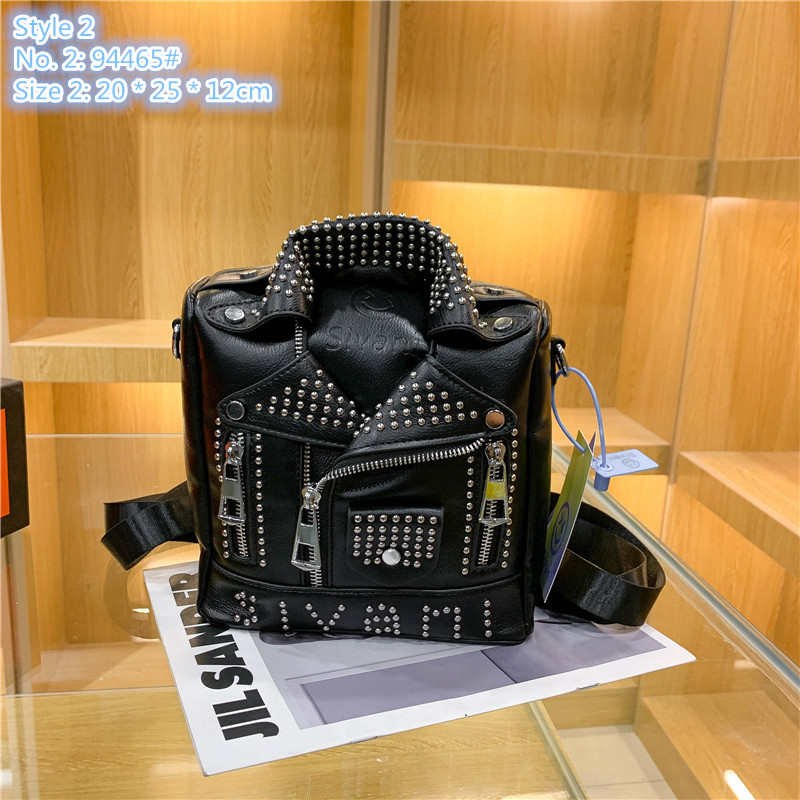 Wholesale factory ladies shoulder bags 2 styles street fashion rivet handbag personalized clothes styling punk backpack sweet cute chain messenger bag