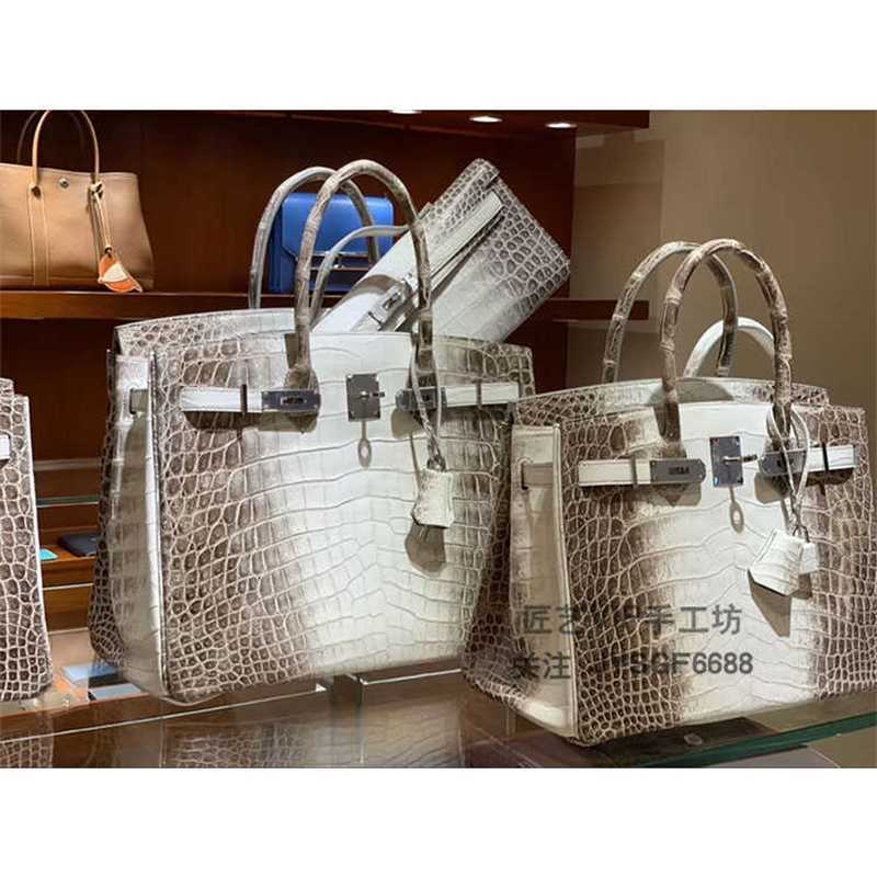 Designers Handbags Birkin Bags Designer Himalayan Nile Crocodile Leather Women's Hand Sewn Luxury Large Capacity Handbag Ayw Classical Larger, Creamy-white
Designers Handbags Birkin Bags Designer Himalayan Nile Crocodile Leather Women's Hand Sewn Luxury Large Capacity Handbag Ayw Classical Larger, Creamy-white