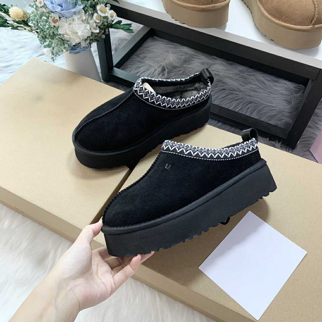Brand Women's Tazz Boots Fur Slide Classic Fashion Super Mini Platform Boots Tasman Slip on Les Petites Suede Wool Blend Comfortable Winter Designer Snow 35-40
Brand Women's Tazz Boots Fur Slide Classic Fashion Super Mini Platform Boots Tasman Slip on Les Petites Suede Wool Blend Comfortable Winter Designer Snow 35-40