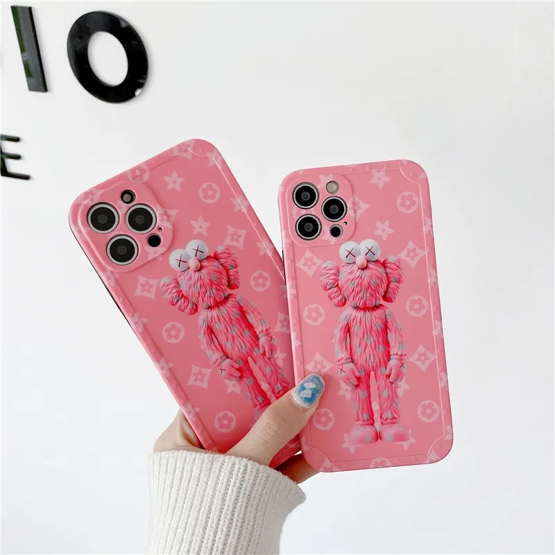 Luxurys Designer Phone Cases For Iphone 12ProMax 11Pro X Xs Xr Pink Bear Cover Shell Fall Prevention Frame Iphone Case 22102709
Luxurys Designer Phone Cases For Iphone 12ProMax 11Pro X Xs Xr Pink Bear Cover Shell Fall Prevention Frame Iphone Case 22102709
