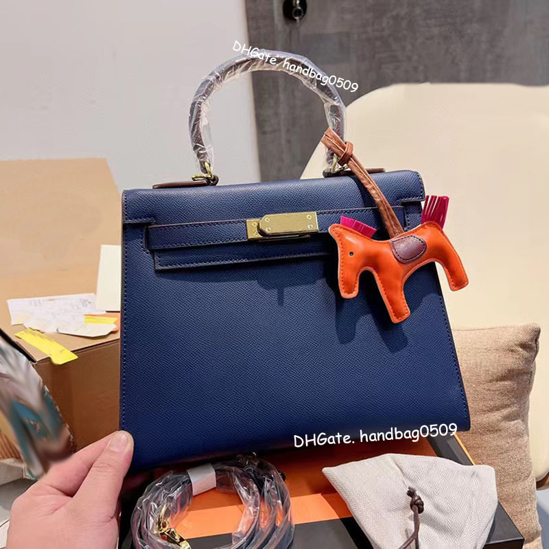 5A quality Second Generation Kellies Bag EPSON Cowhide Gold Buckle Shoulder Bags Handbag palm prints Women's Cross Body package Luxury designer bag 28cm
5A quality Second Generation Kellies Bag EPSON Cowhide Gold Buckle Shoulder Bags Handbag palm prints Women's Cross Body package Luxury designer bag 28cm